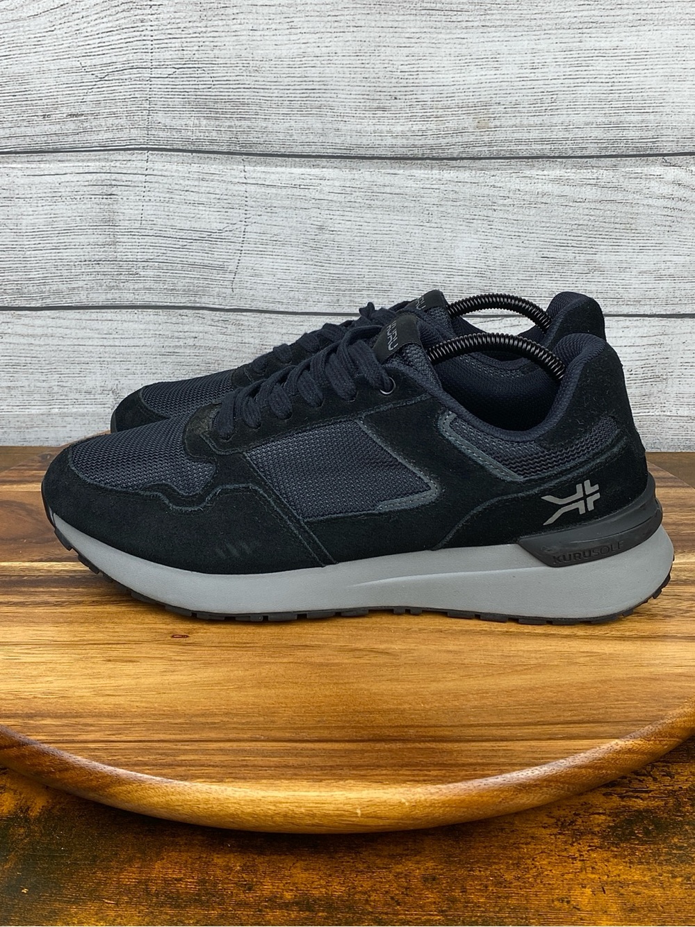 KURU Apogee Black Grey Retro Style Pain Relief Support Shoe Mens Sneaker Size 10